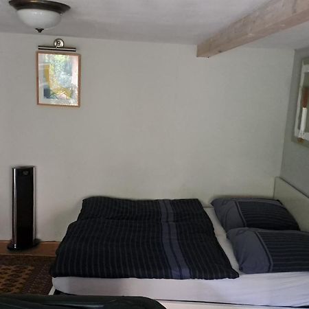 Apartmenthaus Mit Sauna Und Whirlpool Krefeld Ngoại thất bức ảnh