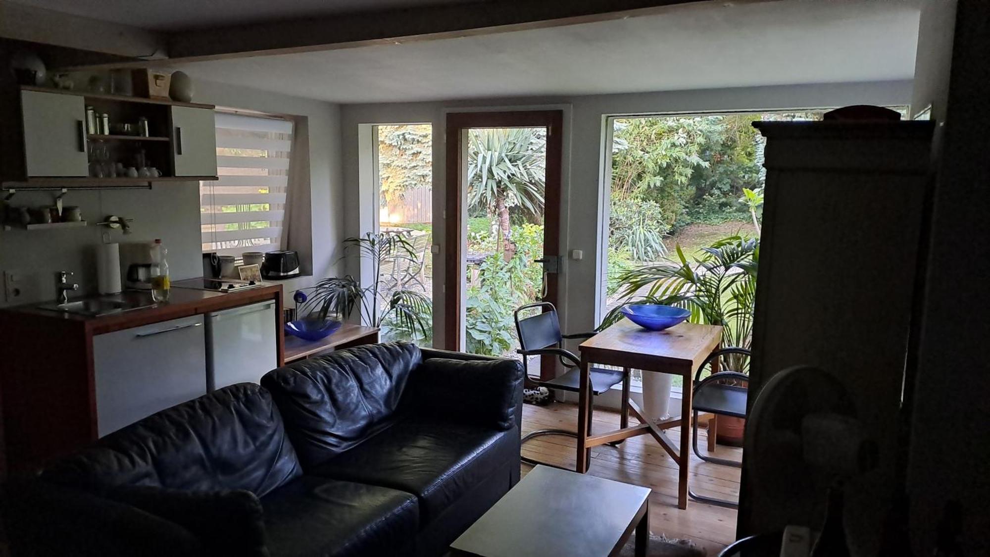 Apartmenthaus Mit Sauna Und Whirlpool Krefeld Ngoại thất bức ảnh