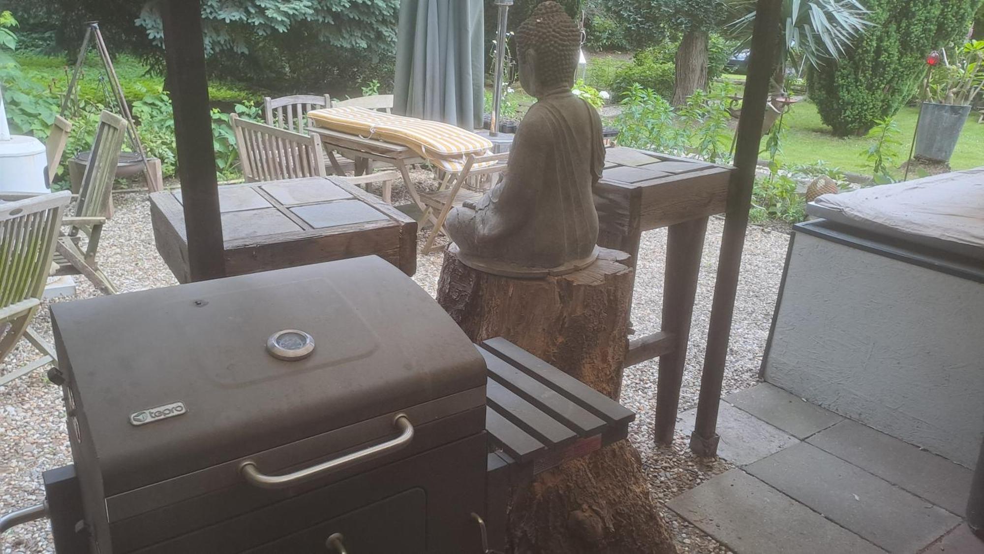 Apartmenthaus Mit Sauna Und Whirlpool Krefeld Ngoại thất bức ảnh